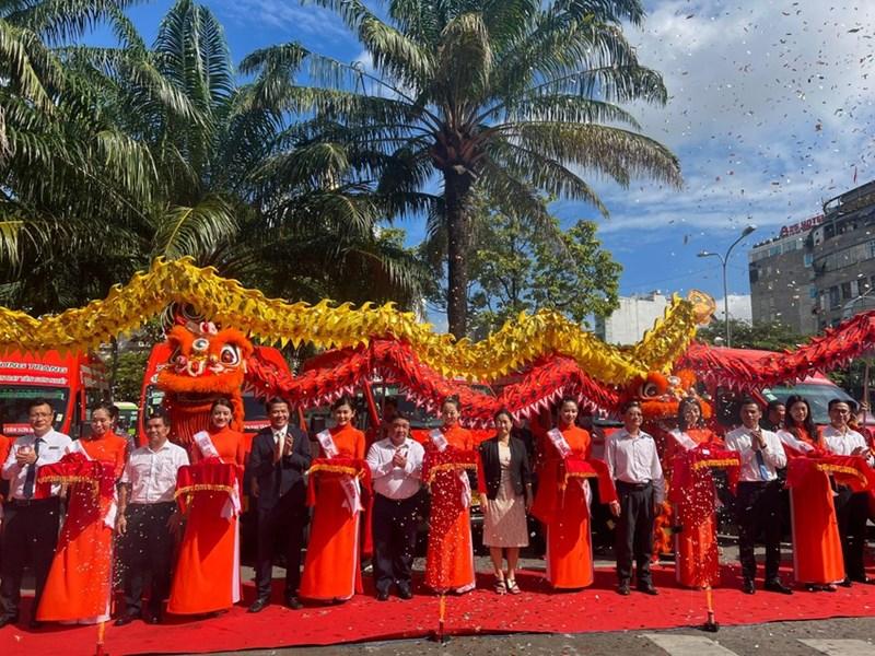 Sở Giao thông Vận tải TP. Hồ Chí Minhchính thức khai trương tuyến xe buýt kết nối với sân bay Tân Sơn Nhất.