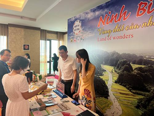 Liên kết chặt chẽ 4 trung tâm du lịch - Ảnh 1.