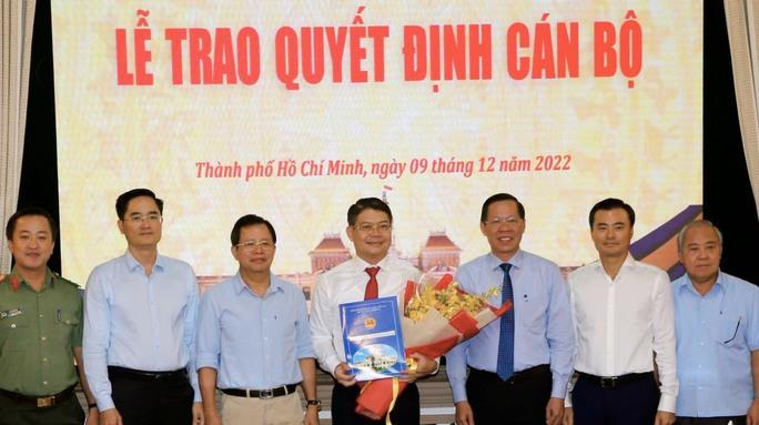 Trưởng Công an quận Bình Tân nhận công tác tại Ban An toàn giao thông TP HCM - Ảnh 2.