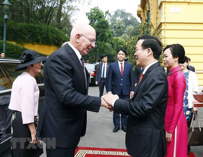 Những hình ảnh Chủ tịch nước Võ Văn Thưởng và Phu nhân đón Toàn quyền Úc và Phu nhân - Ảnh 1.