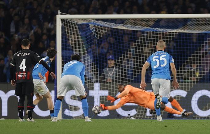 Vượt mặt Napoli, AC Milan đoạt vé bán kết Champions League - Ảnh 3.