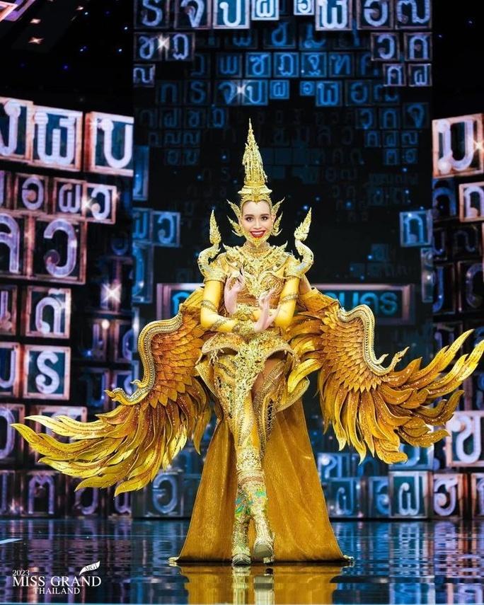 Độc lạ National Costume tại Miss Grand Thailand - Ảnh 1.