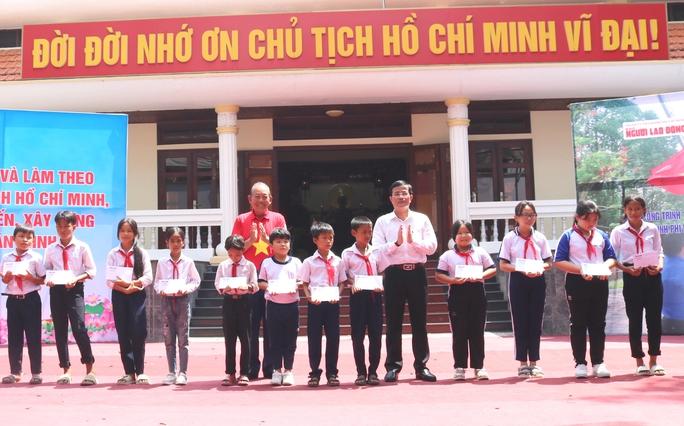 Khánh thành Đường cờ Tổ quốc thứ 3 tại Hậu Giang - Ảnh 16.