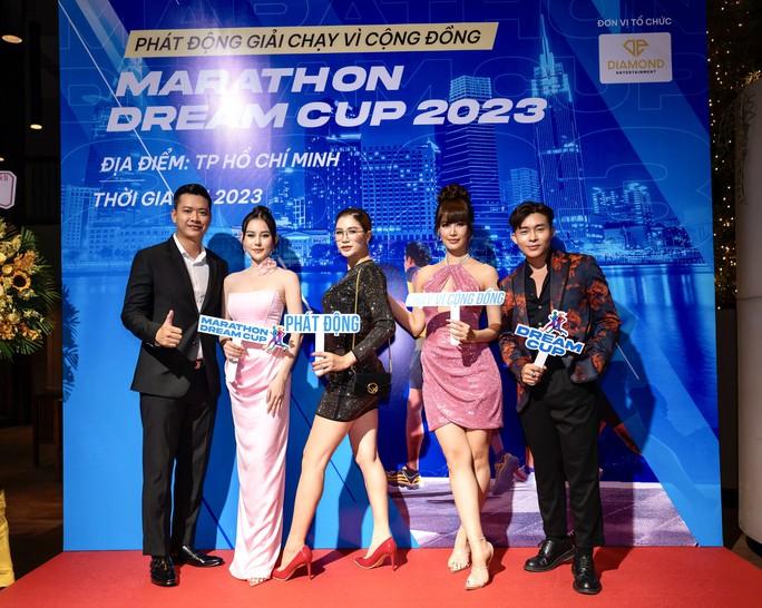Giải Marathon thiện nguyện với tiền thưởng khủng - Ảnh 1.
