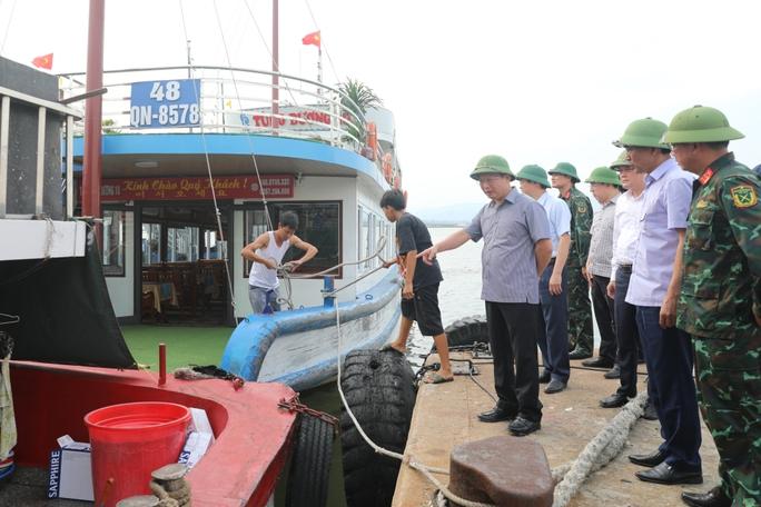 Bão số 1: Hơn 600 du khách mắc kẹt tại Cô Tô, Quan Lạn, Minh Châu, Ngọc Vừng - Ảnh 1.