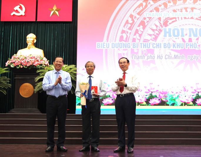TP HCM biểu dương Bí thư Chi bộ khu phố, ấp tiêu biểu - Ảnh 2.