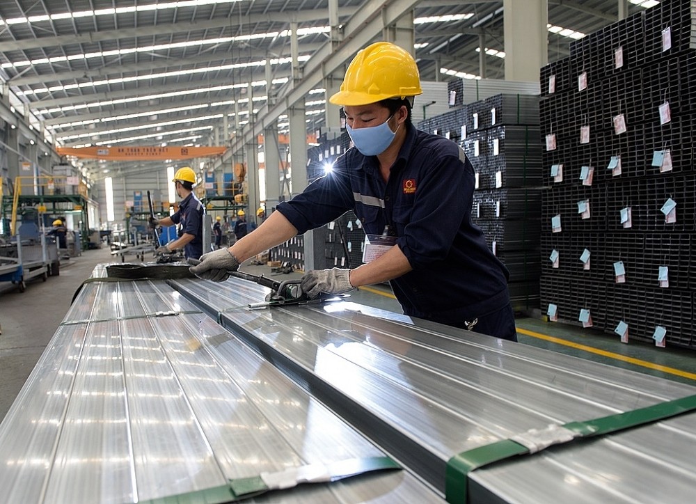 Giá thép hôm nay ngày 4/12/2023: Giá thép trong nước có gì mới?