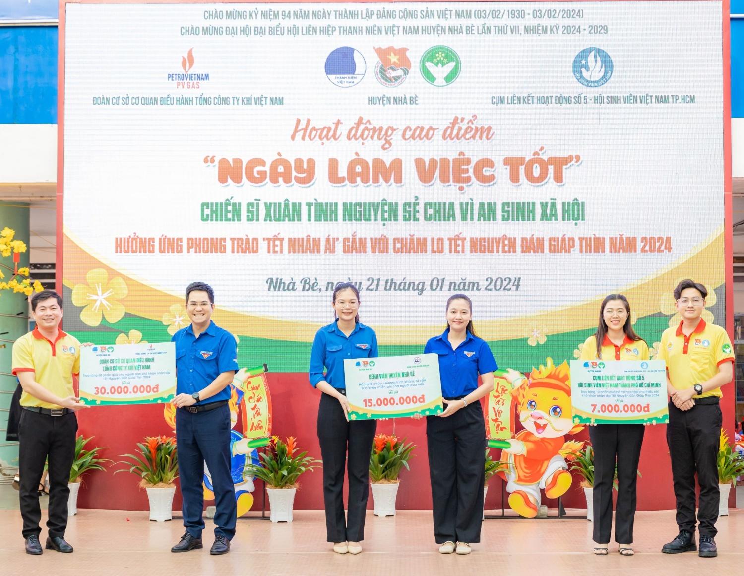 Đoàn CQĐH PV GAS chung tay cùng các Đoàn cơ sở huyện Nhà Bè
