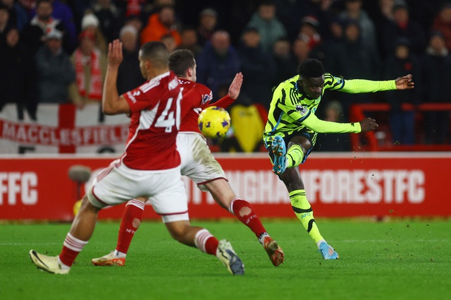 Hiệp 2 bùng nổ, Nottingham Forest suýt lật đổ Arsenal- Ảnh 4.