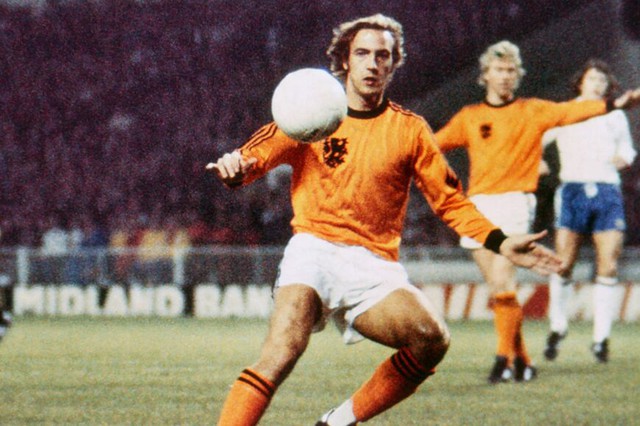 Huyền thoại Johan Neeskens qua đời, Hà Lan và bóng đá thế giới tiếc thương- Ảnh 2.