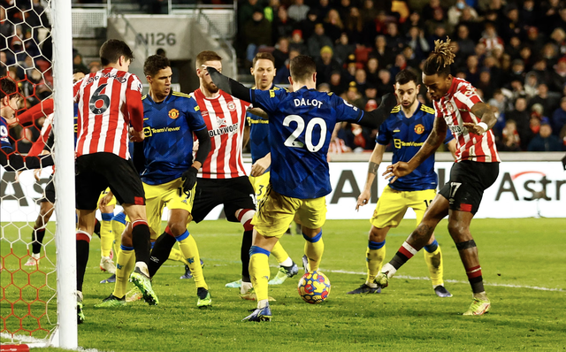 Zidane bí mật đàm phán với Man United, Ten Hag đếm từng ngày ra đi- Ảnh 2.