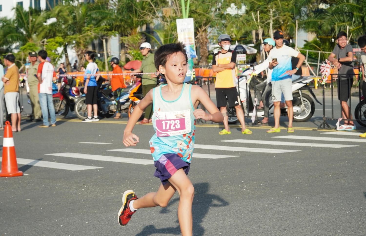 [Chùm ảnh] Toàn cảnh giải Marathon Cà Mau 2024   Cup Petrovietnam