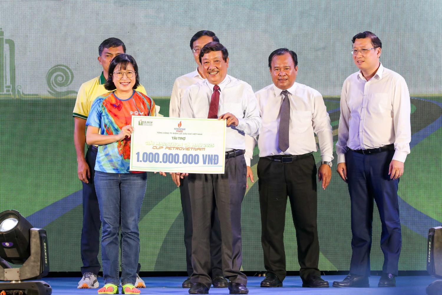 [Chùm ảnh] Toàn cảnh giải Marathon Cà Mau 2024   Cup Petrovietnam