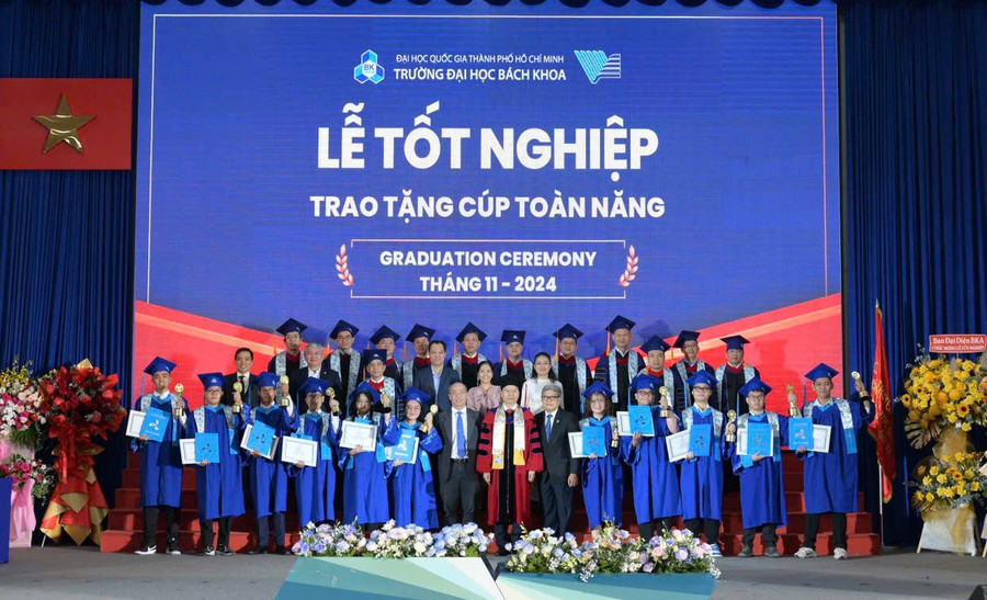 cup-toan-nang-1.jpg