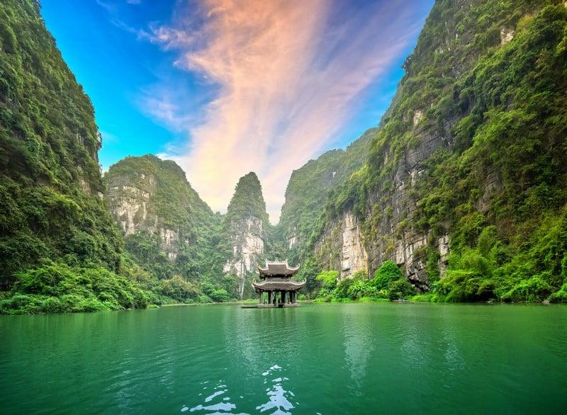 lot top dep nhat the gioi du lich viet lam gi de khong bo lo co hoi hinh 2