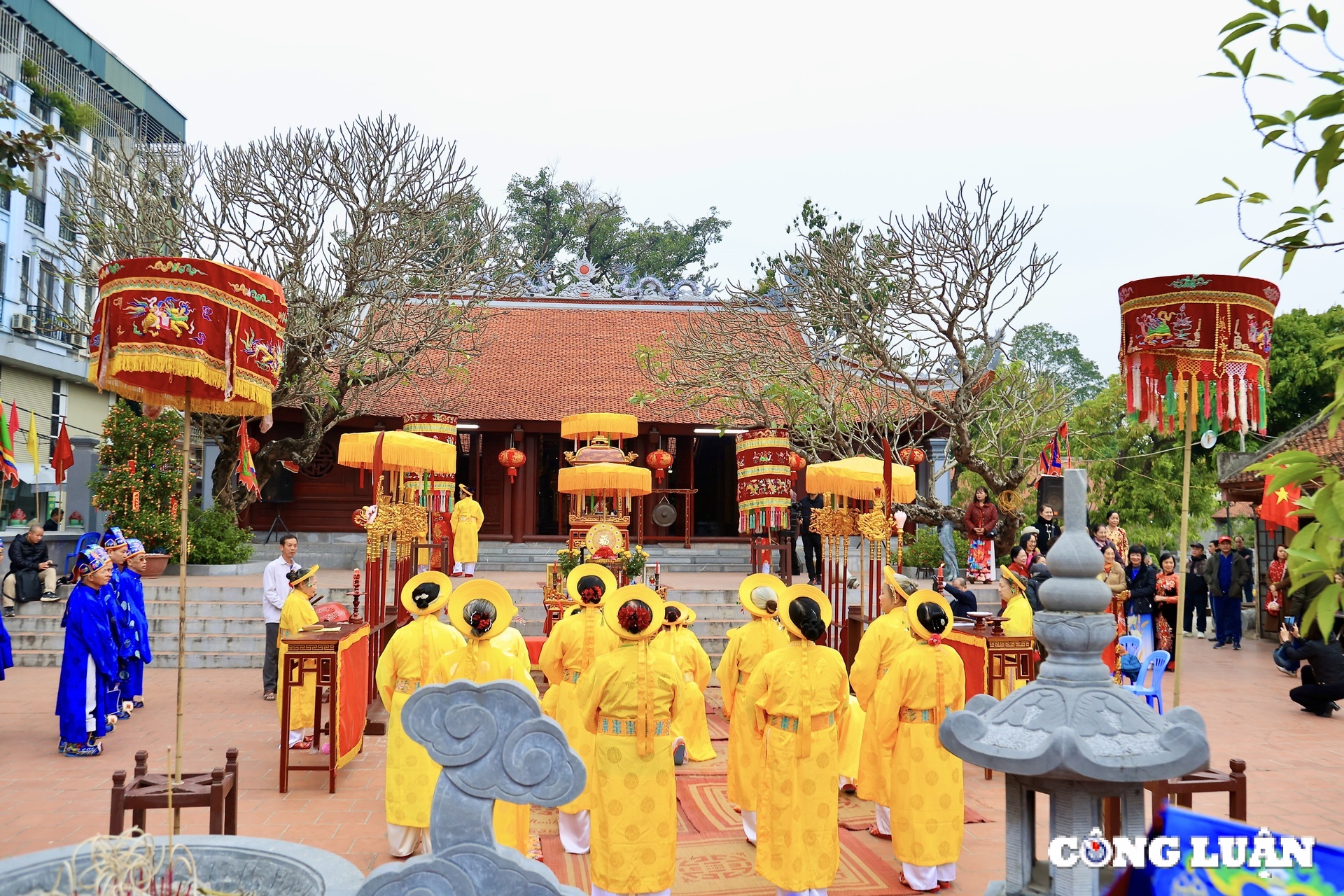 hang tram du khach tham du hoi thoi com thi lang thi cam hinh 1