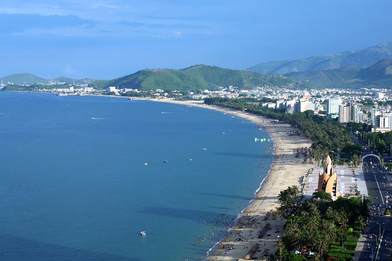 khanh hoa da dang san pham du lich bien hut khach cao cap hinh 3