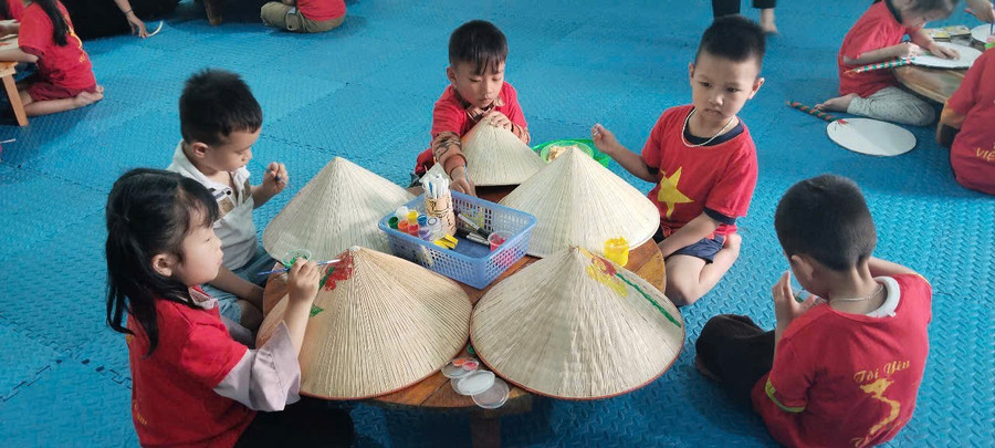 Góc trải nghiệm. trai-nghiem.jpg