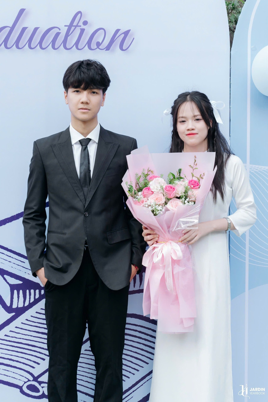 Nguyễn Phương Thảo đặt mục tiêu chinh phục cánh cổng của Trường Đại học Ngoại thương hoặc Đại học Kinh tế quốc dân trong năm nay. thao-2.jpg