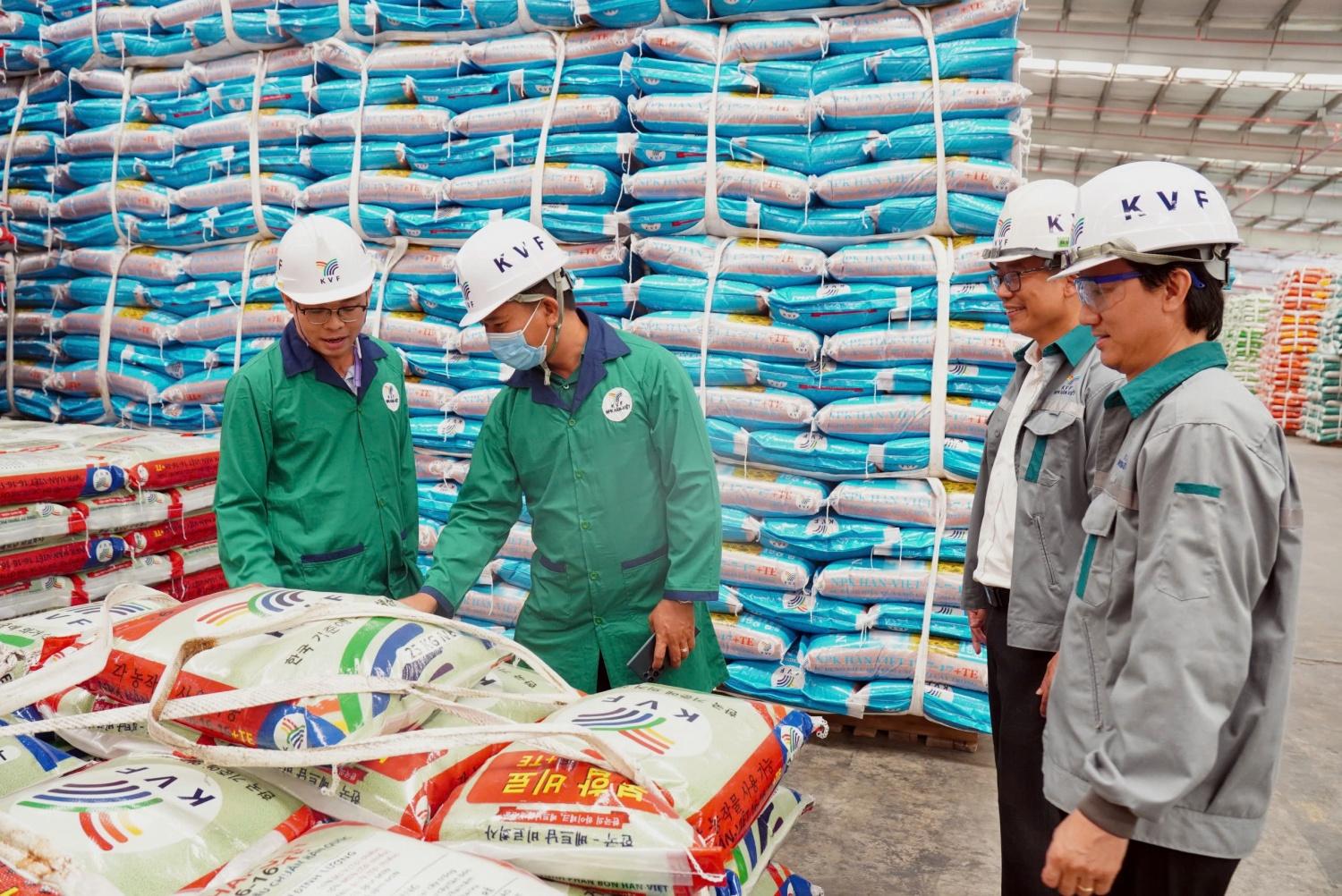 Phân bón Cà Mau tăng cường “độ phủ sóng” bộ sản phẩm NPK Cà Mau Poly Phosphate tại Campuchia
