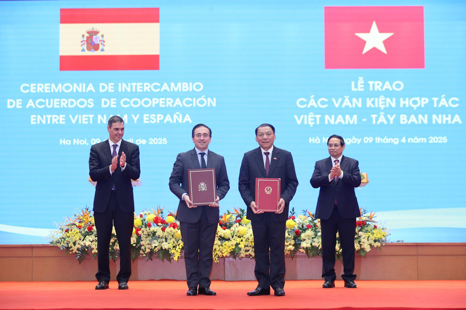 Việt Nam, Tây Ban Nha trao nhiều văn kiện hợp tác quan trọng - Ảnh 1