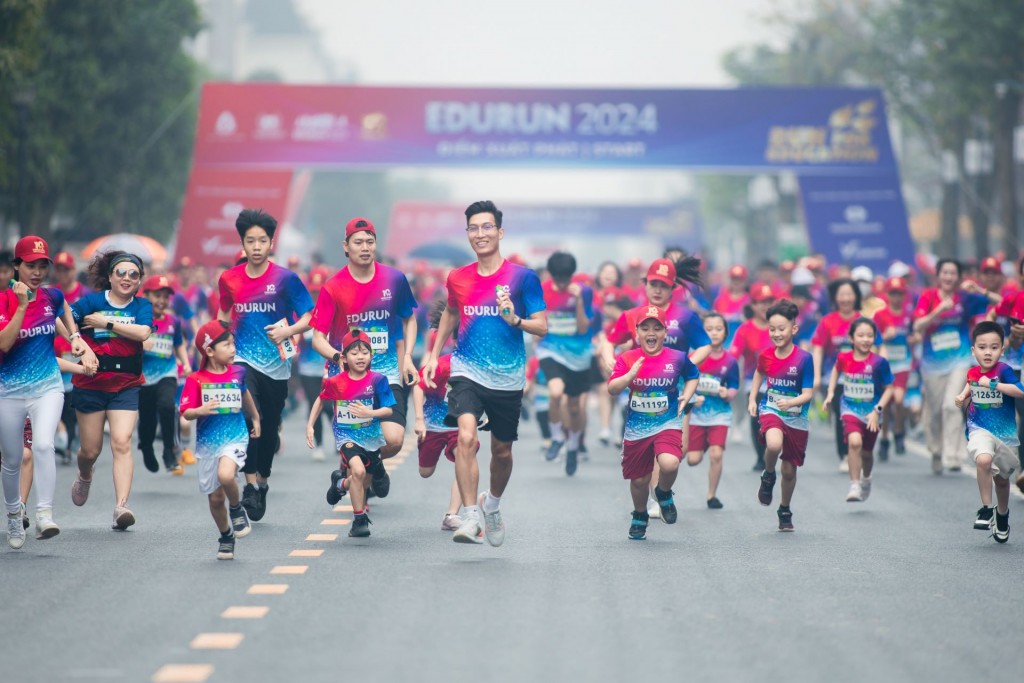 Giải chạy Edurun thường niên sẽ tiếp tục là điểm hẹn “sống xanh” của hàng nghìn giáo viên, phụ huynh và học sinh hệ thống Vinschool