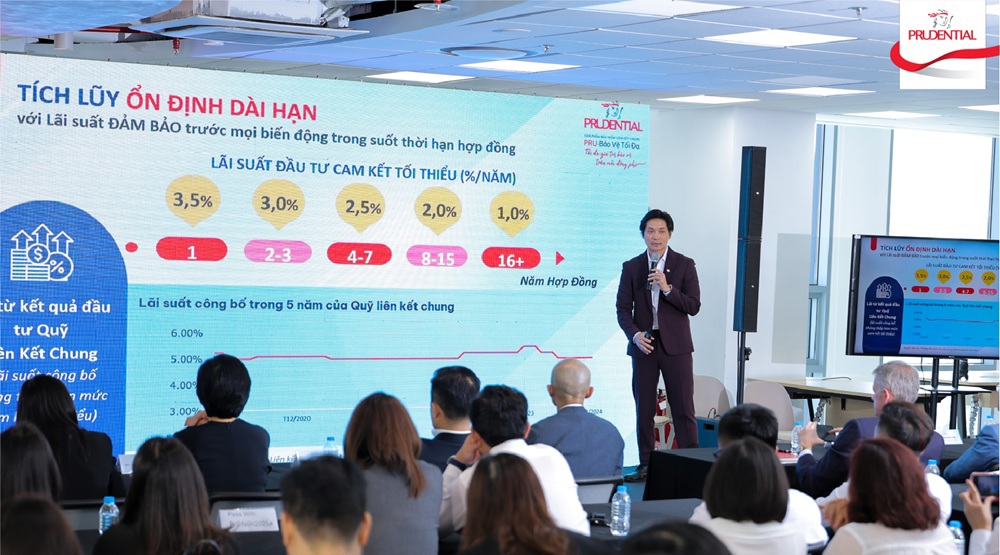 Ông Lương Thế Vinh - Giám đốc Sản phẩm Prudential Việt Nam chia sẻ về những ưu điểm của sản phẩm mới.