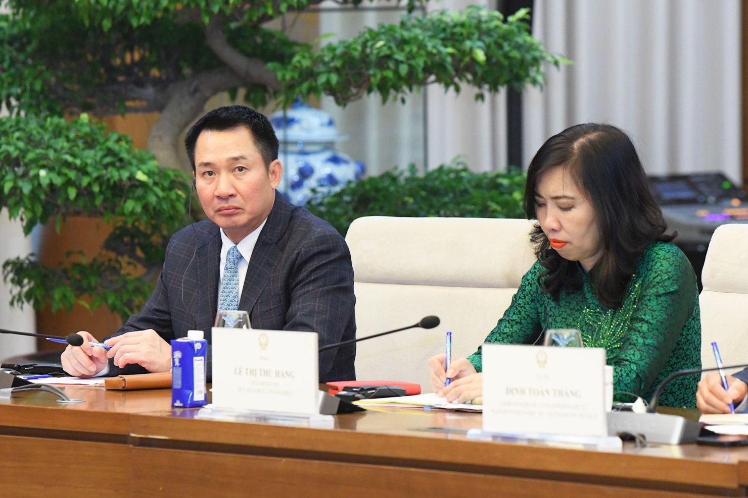 Các đại biểu dự cuộc hội kiến. Ảnh: Lâm Hiển