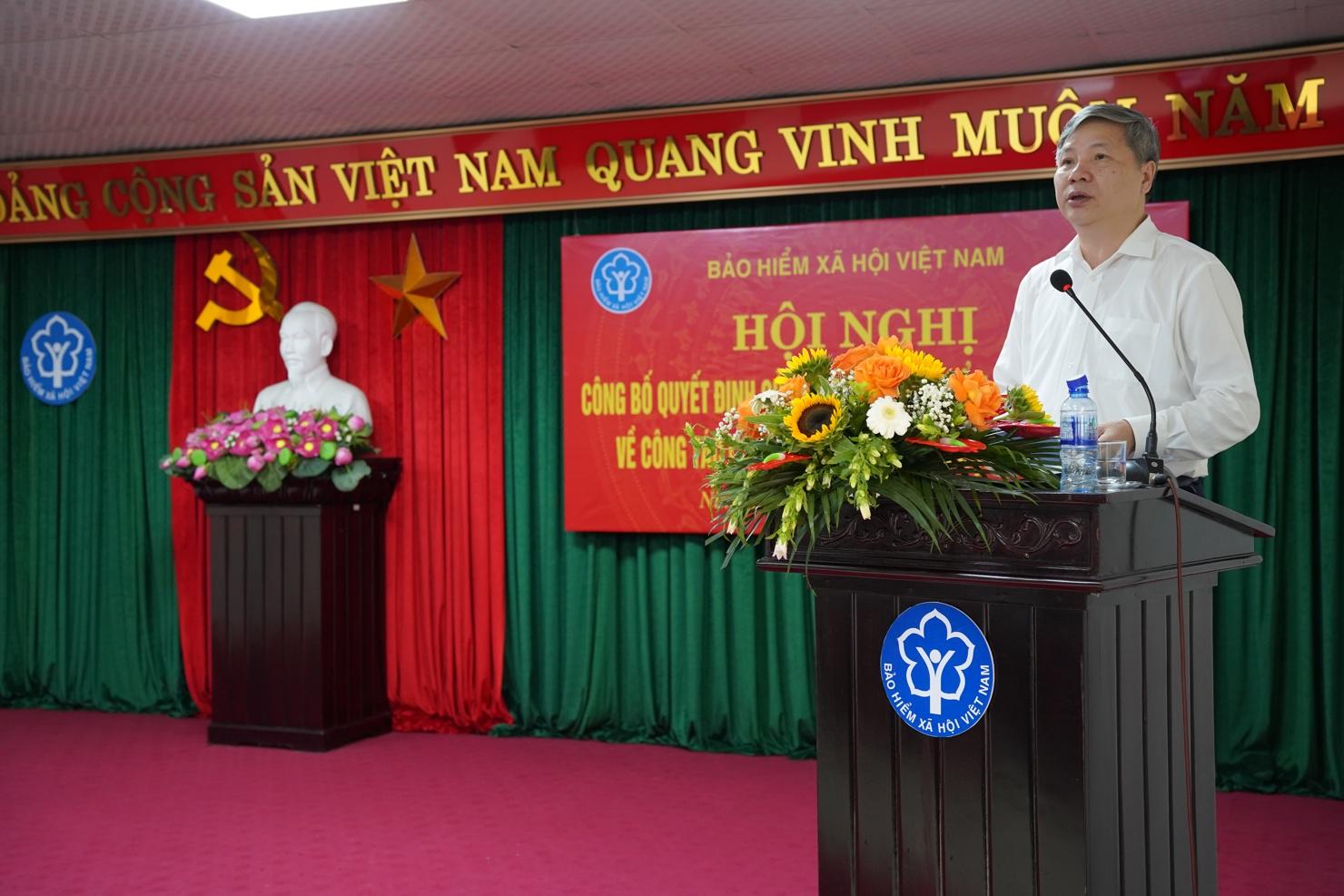 Ông Nguyễn Đức Hòa - Phó Giám đốc BHXH Việt Nam phát biểu tại Hội nghị.