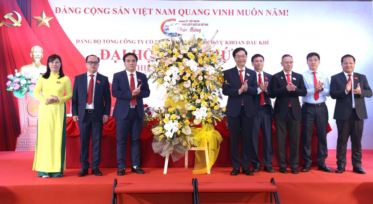 [Chùm ảnh] Đảng bộ PV Drilling tổ chức thành công Đại hội đại biểu lần thứ V, nhiệm kỳ 2025 - 2030