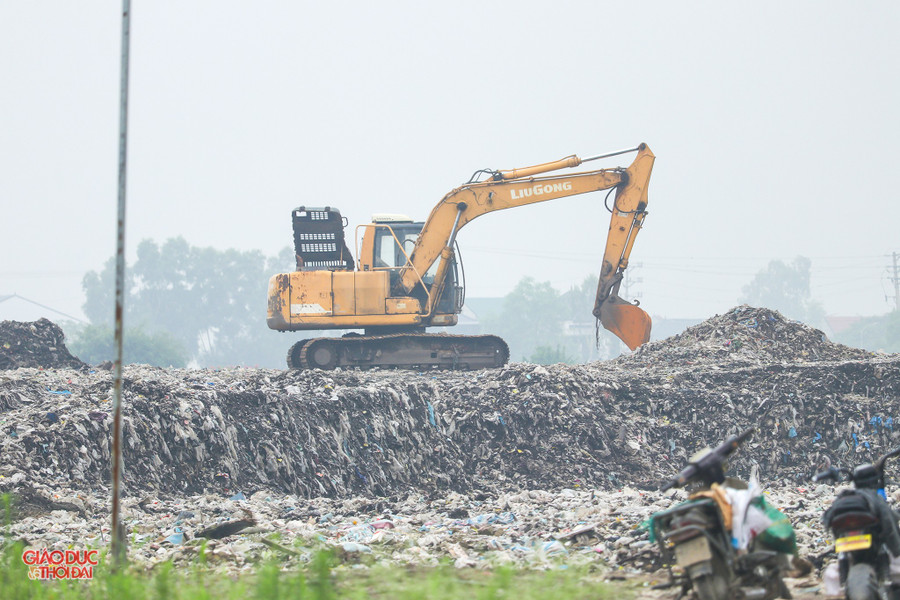 Nhà thầu xử lý ô nhiễm môi trường tại bãi rác Đông Vinh. racdongvinh1.jpg