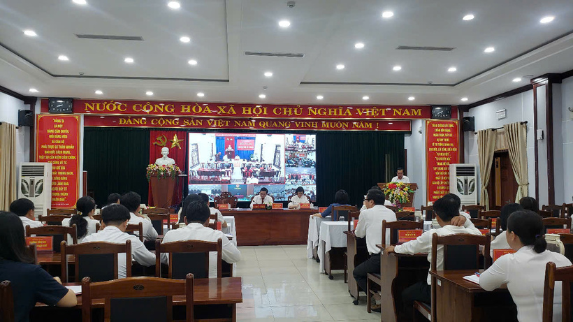 Thử nghiệm Hội nghị Ban chấp hành Đảng bộ phường Thanh Khê (mới) (thuộc thành phố Đà Nẵng hiện nay). Ảnh: Vũ Lê