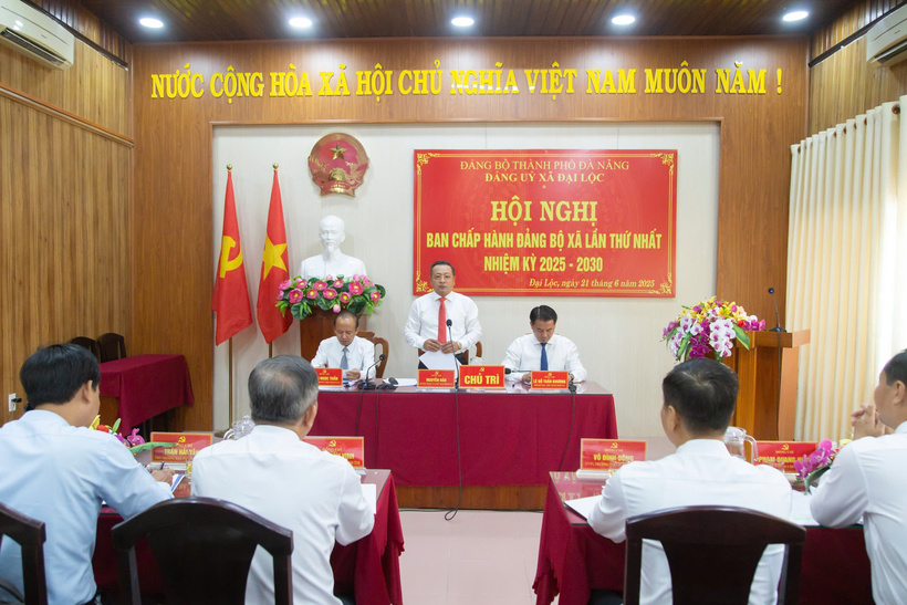 Thử nghiệm Hội nghị Ban chấp hành Đảng bộ xã Đại Lộc (mới) (thuộc tỉnh Quảng Nam hiện nay). Ảnh: Vũ Lê