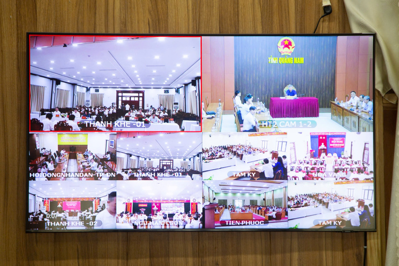 Các xã, phường thử nghiệm vận hành đều kết nối về 2 điểm cầu chính là UBND thành phố Đà Nẵng và UBND tỉnh Quảng Nam. Ảnh: Vũ Lê