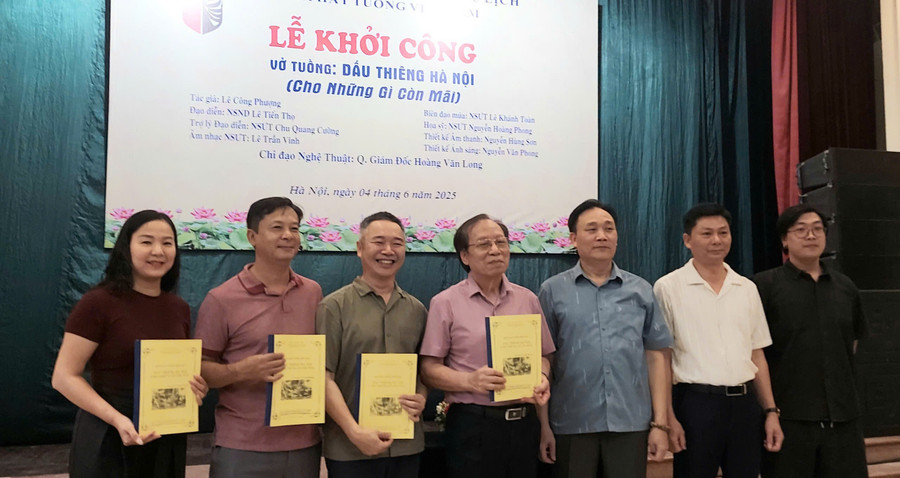 tuong-tai-hien-60-ngay-dem-ha-noi-1.jpg