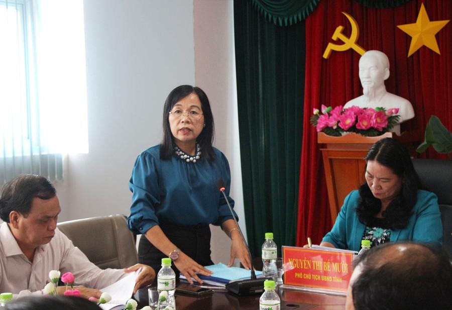 Bà La Thị Thúy, Giám đốc Sở GD&ĐT tỉnh Vĩnh Long.
