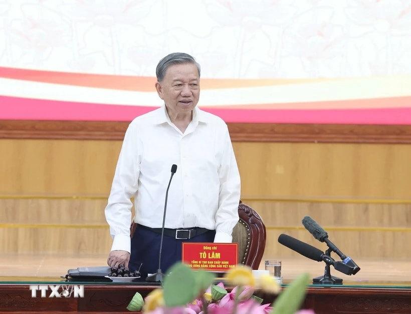 Tổng Bí thư Tô Lâm phát biểu chỉ đạo tại buổi đến thăm, kiểm tra hoạt động của chính quyền địa phương hai cấp tại phường Tây Hồ, thành phố Hà Nội. Ảnh: Thống Nhất/TTXVN.