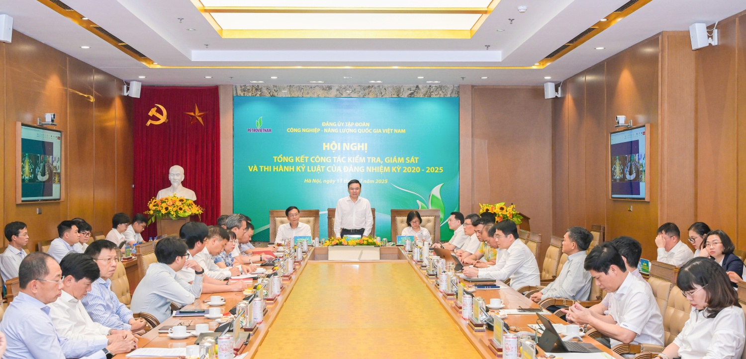 Toàn cảnh hội nghị tại điểm cầu Hà Nội