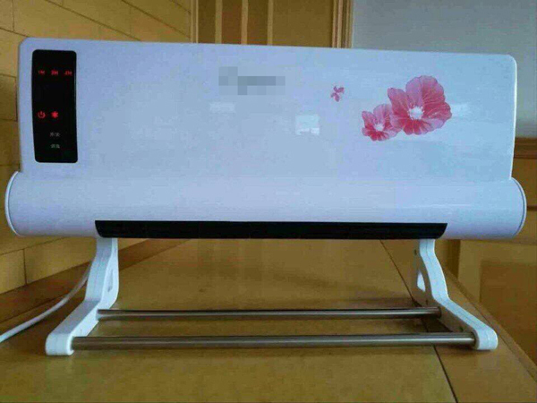 Máy điều hòa không khí mini được bán nhiều trên các trang mạng. Ảnh: Gia Hưng
