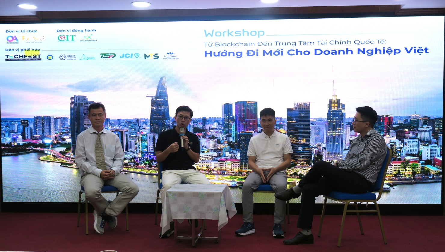 Các chuyên gia nhận định on-chain tạo nhiều cơ hội phát triển cho thị trường tài chính số tại Việt Nam. Ảnh: Đức Mỹ