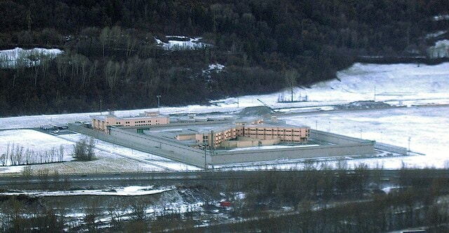 casa_circondariale_di_brissogne_e_aosta-_italy(1).jpg