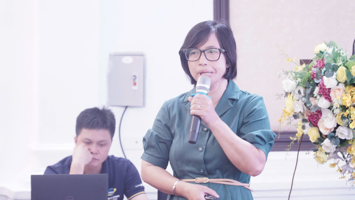 Bà Đặng Hồng Hạnh - Trưởng nhóm chuyên gia Tư vấn