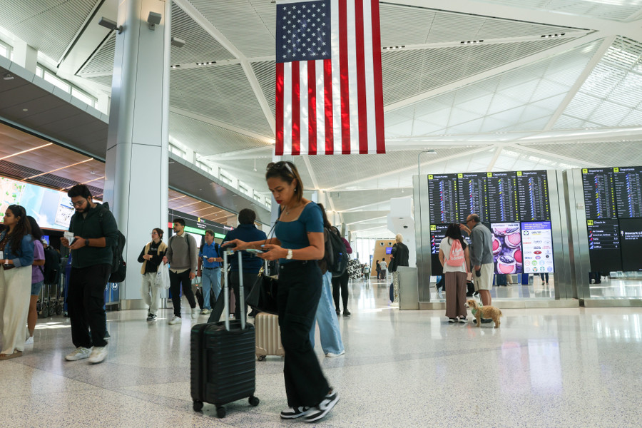 Ngành du lịch Mỹ đối mặt thách thức lớn. du-lich-my-lao-doc-khi-niem-tin-hao-mon-3.jpg