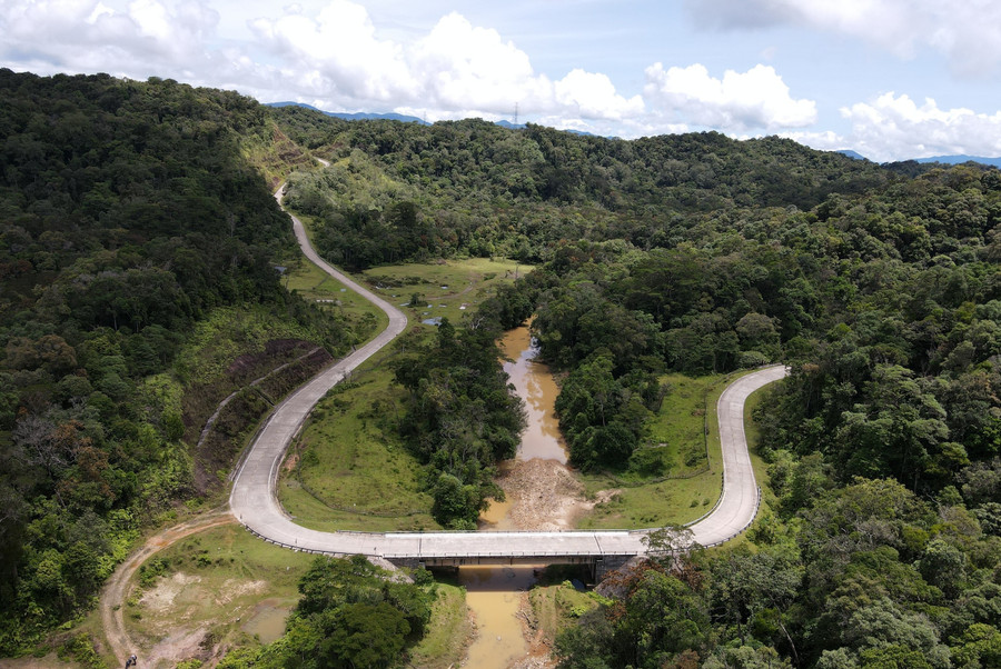 hoi-tho-lich-su-tren-cung-duong-truong-son-dong-2.jpg