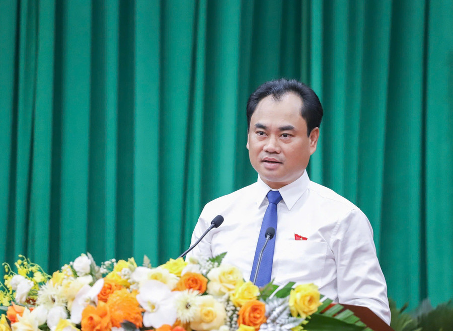 Ông Trịnh Việt Hùng, Bí thư Tỉnh ủy Thái Nguyên phát biểu chỉ đạo tại kỳ họp. bt.jpg