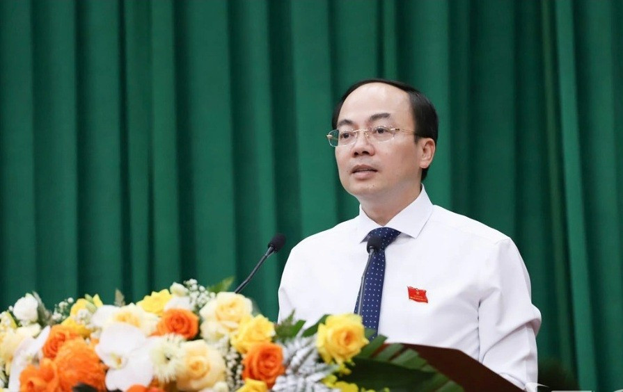 Ông Nguyễn Đăng Bình, Phó Bí thư Thường trực Tỉnh ủy, Chủ tịch HĐND tỉnh Thái Nguyên khai mạc kỳ họp. ct-hd.jpg