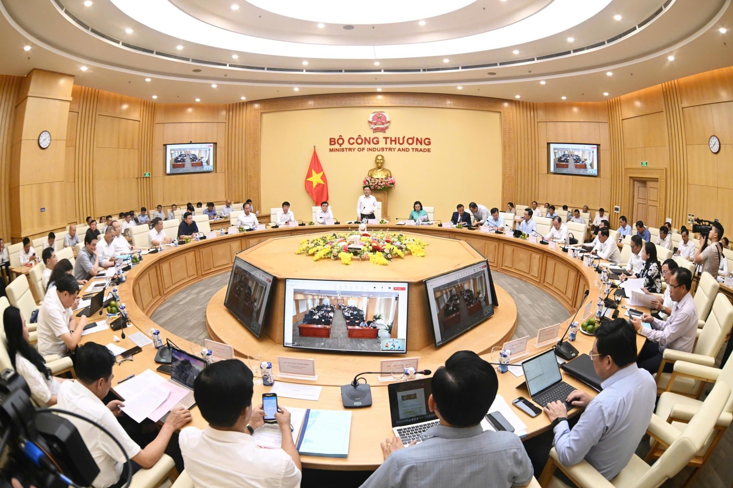 Toàn cảnh Hội nghị.