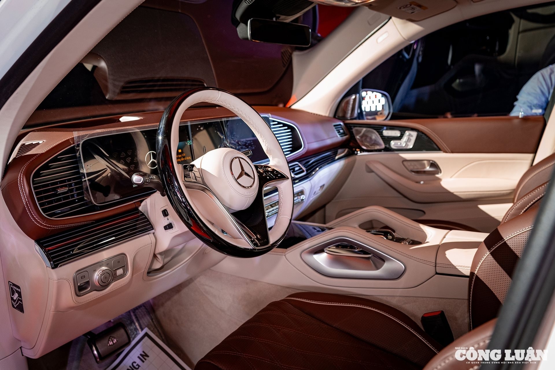 Nội thất Mercedes-Maybach GLS 600.