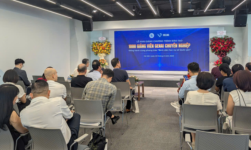 Chương trình đạo tạo 1.000 giảng viên GenAI nhằm hưởng ứng phong trào Bình dân học vụ số. Ảnh: QL