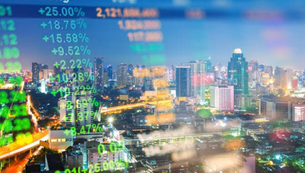 VN-Index có thể tiến tới các vùng kháng cự cao hơn như 1.600 điểm, thậm chí 1.800 điểm trong trung hạn.